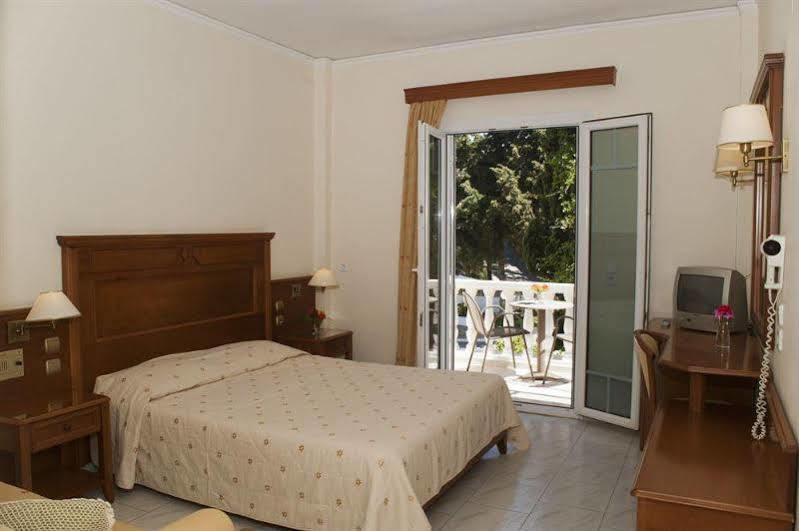 Kerveli Luxury Villa Exterior photo